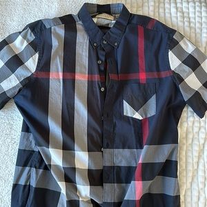 Burberry Men’s short sleeve button down shirt